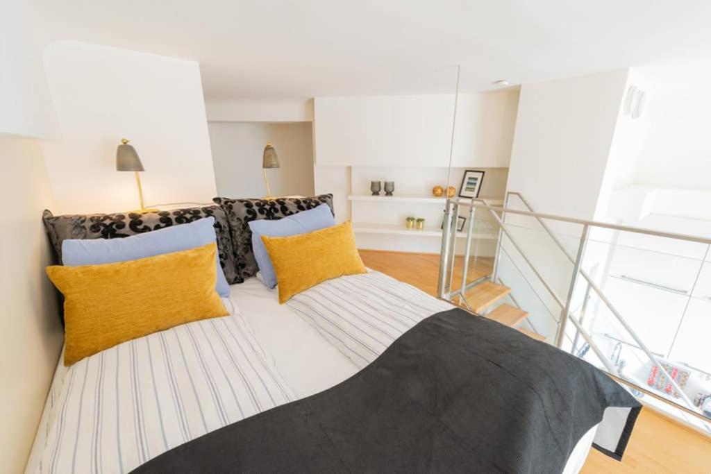 Nordic Host Luxury Apts - Prinsens Gate - Large Mezzanine Studio Осло Экстерьер фото