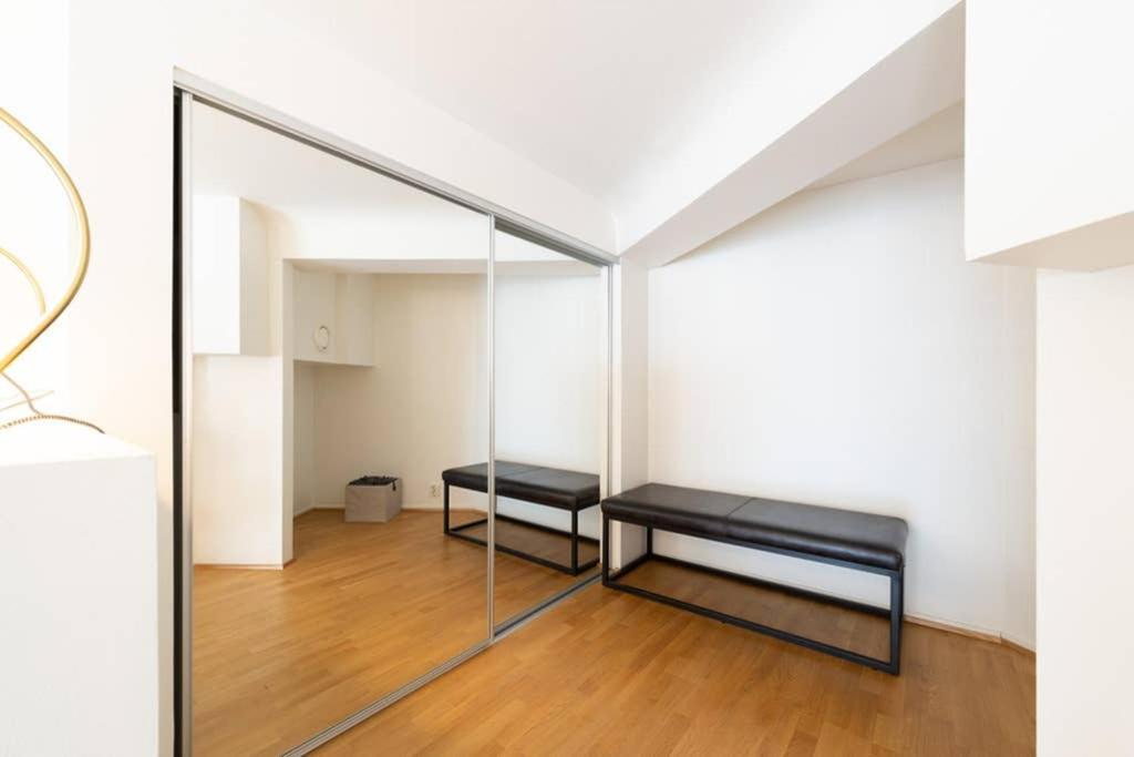 Nordic Host Luxury Apts - Prinsens Gate - Large Mezzanine Studio Осло Экстерьер фото